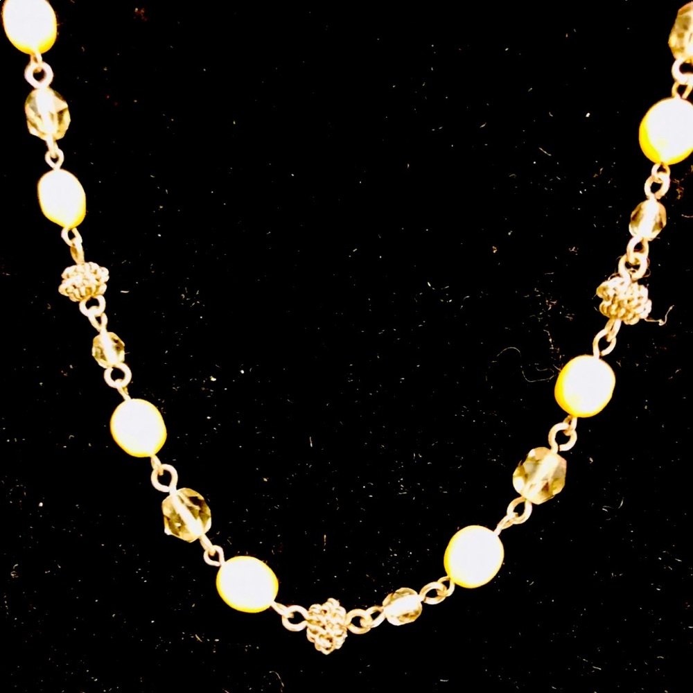 Anne Klein freshwater Pearl and crystal neckklace